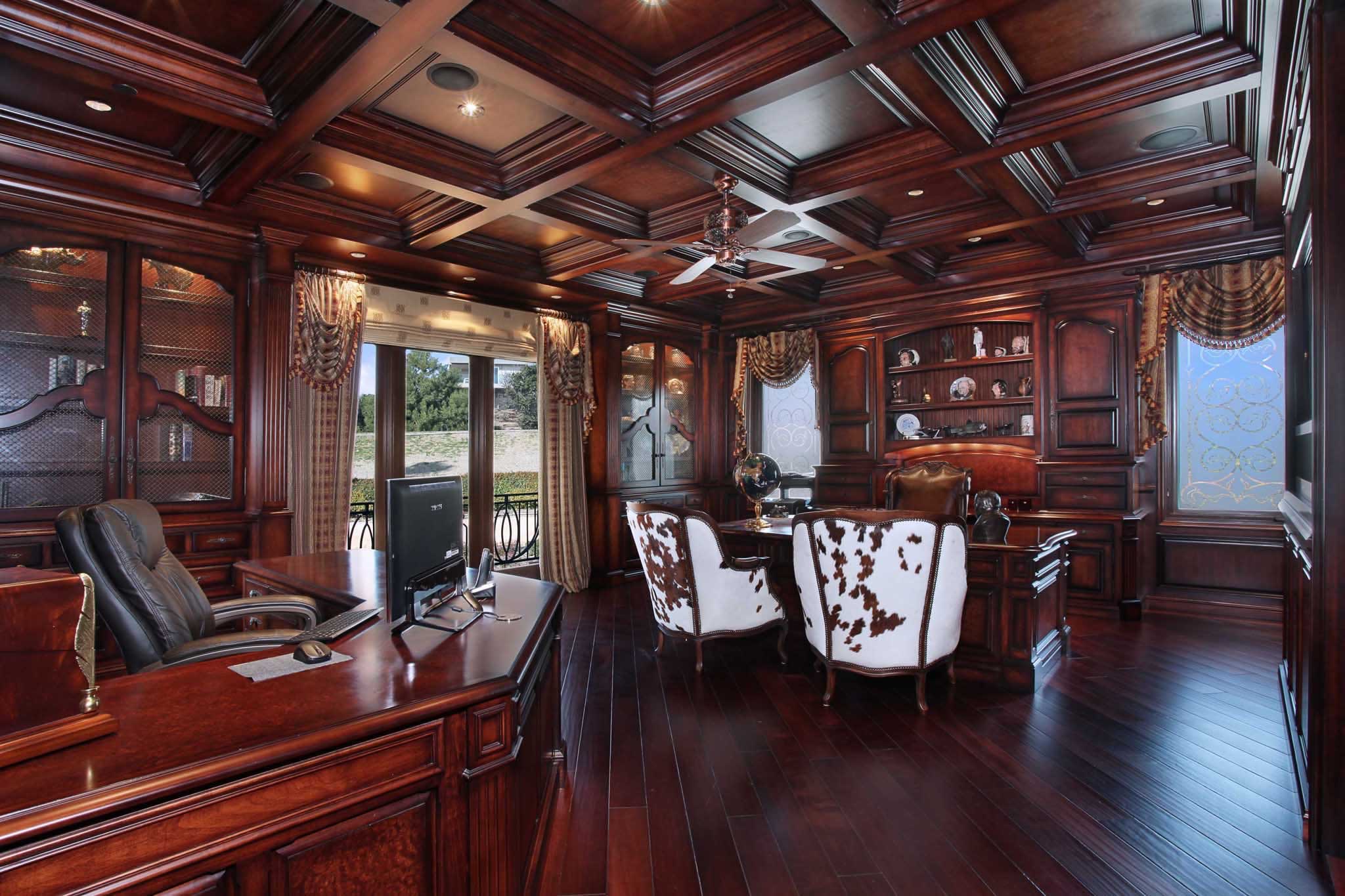 Pine Hollow Estates Come see the prestigious Pine Hollow Estates