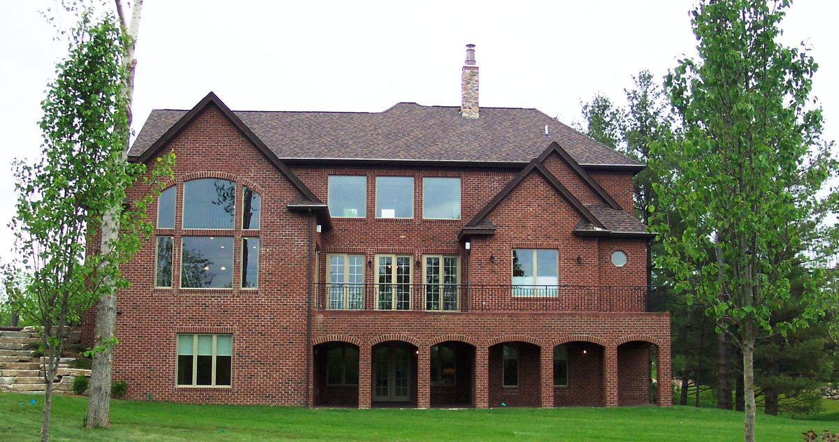 Pine Hollow Estates Come see the prestigious Pine Hollow Estates